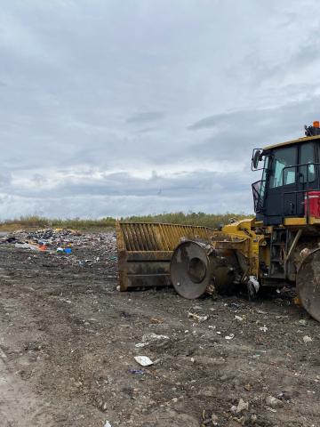 Landfill crusher